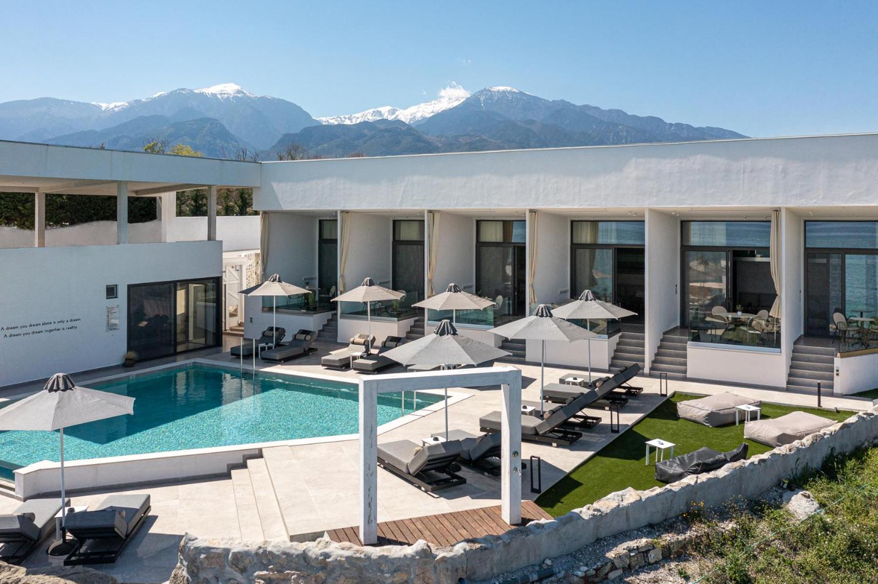 Akrotiri Olympus Luxury Suites - Adults Only Plaka Litochoro Dış mekan fotoğraf